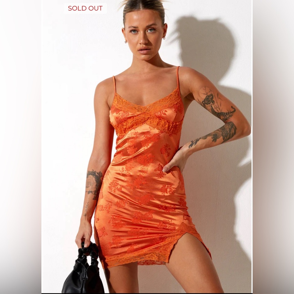 Motel Rocks Coti Body Con Dress